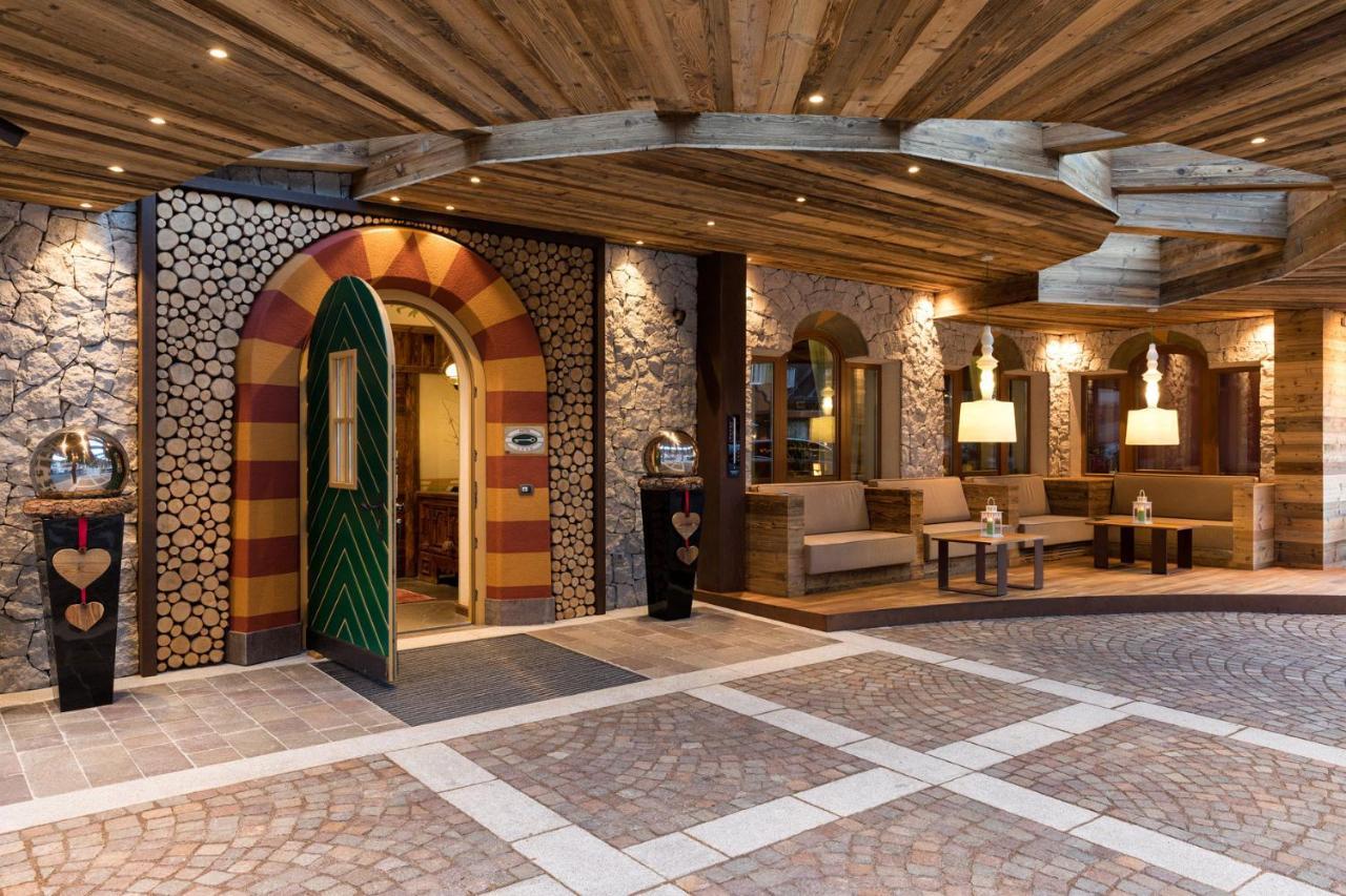 Croce Bianca Leisure & Spa Hotel Canazei Dış mekan fotoğraf