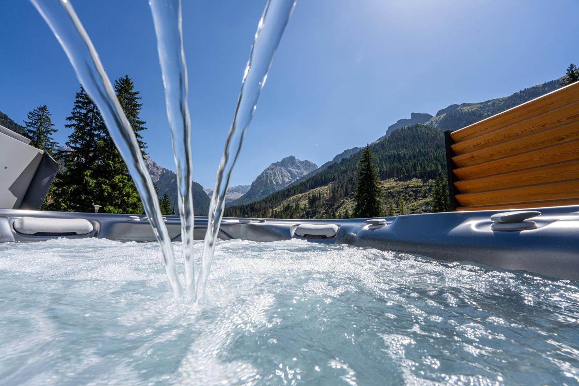 Croce Bianca Leisure & Spa Hotel Canazei Dış mekan fotoğraf
