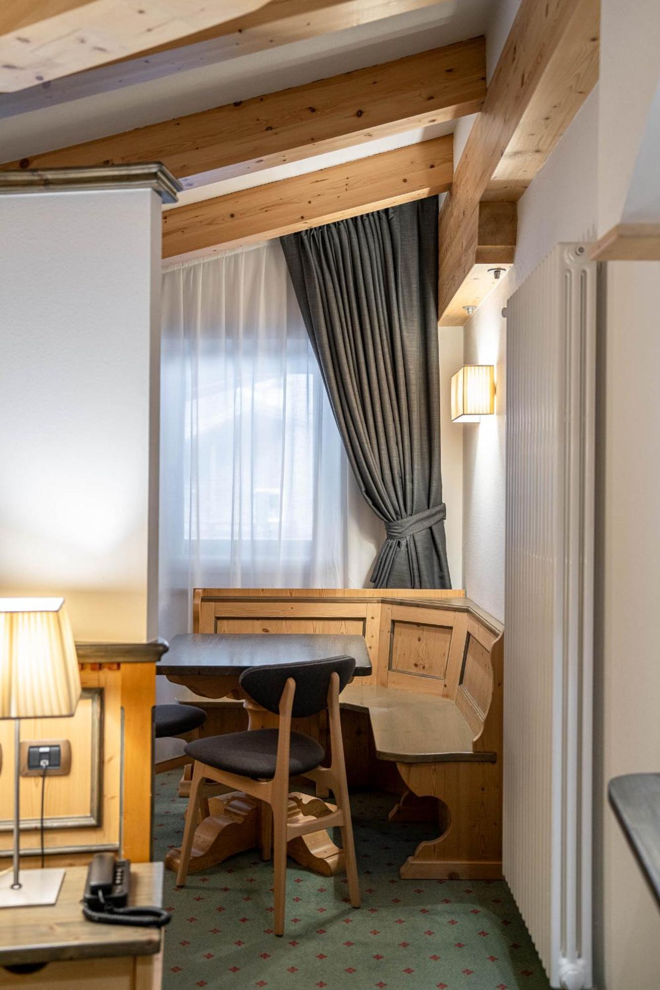 Croce Bianca Leisure & Spa Hotel Canazei Dış mekan fotoğraf