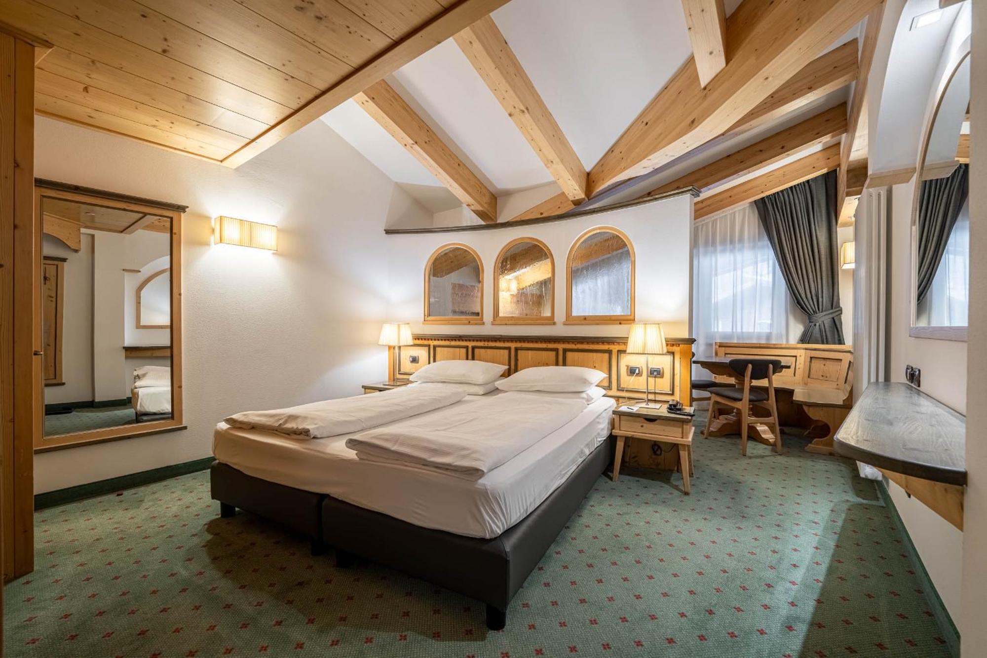 Croce Bianca Leisure & Spa Hotel Canazei Dış mekan fotoğraf